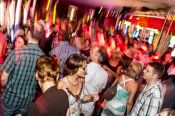ue30_party_03.jpg