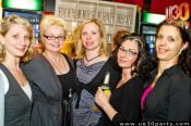 ue30_party_42.jpg